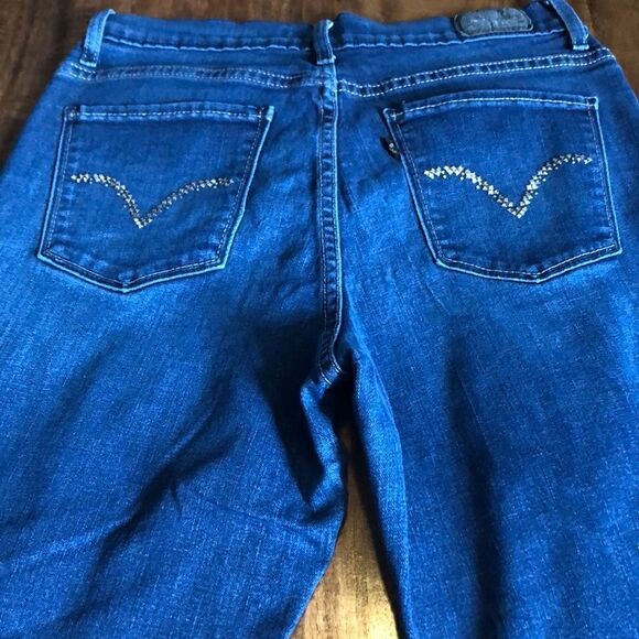 Levi’s 512 Slimming Bootcut Medium Wash High Rise Jeans Women’s Size 8M - Picture 1 of 7